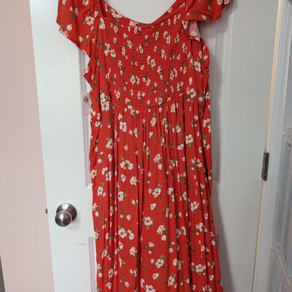Old Navy Red Floral Maxi Dress with Flutter Sleeves - Picture 2 of 6